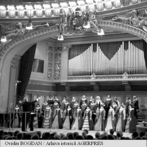 Corul National de Camera MADRIGAL, Dirijor MARIN CONSTANTIN (foto Ovidiu Bogdan - Agerpress)