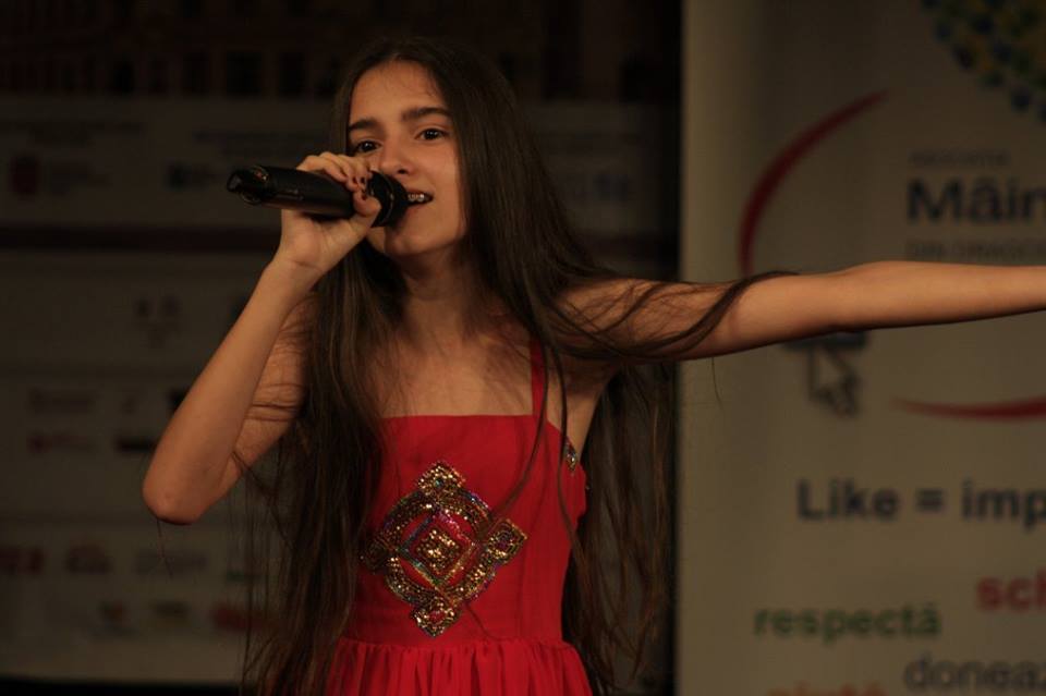 Foto Dominique Simionescu în recital la HERMANNSTADFEST 2016 (foto Hermannstadfest by TakeaSmile.ro)