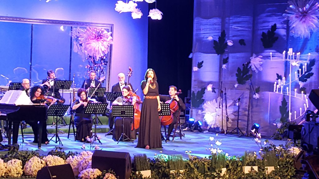 Vasilica Dima Tătaru - Crizantema de Aur 2016.600 (foto Bogdan Dragomir)