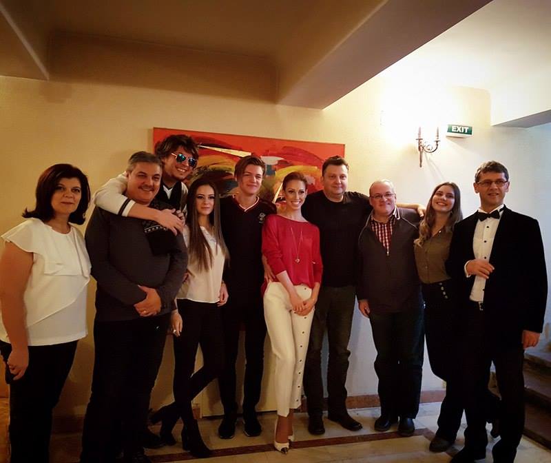 Poză cu Juriul Festiv. Neghiniţă din Bacău 2016, prezidat de comp. Mihai Alexandru (foto Vova Moon)