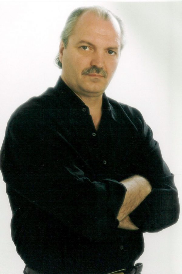 www.victorsocaciu.com
