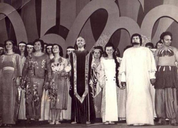 FLAUTUL FERMECAT 6 aprilie 1979 pe scena salii de opera Studio - la Conservatorul Ciprian Porumbescu din Bucuresti (facebook.com/Dumitru Lupu)