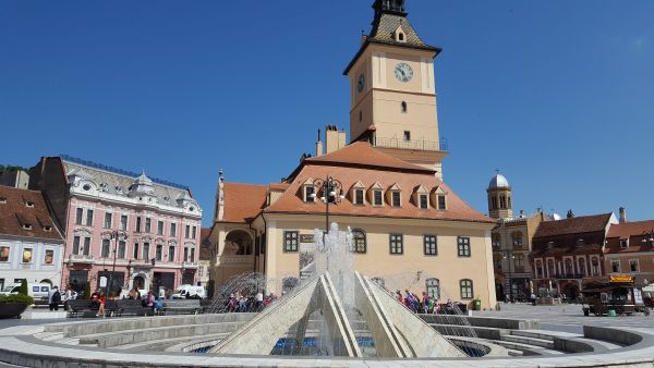 Foto Piata Sfatului din Brasov.600 (foto by Bogdan Dragomir)