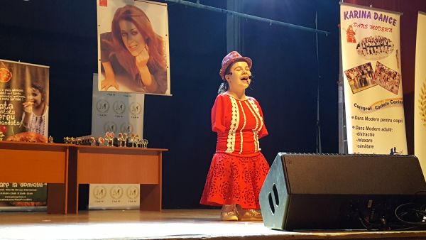 Lorelai Mosnegutu - Trofeu Hermannstadfest 2015 in recital Gala laureatilor 2017.600 (foto by Bogdan Dragomir)