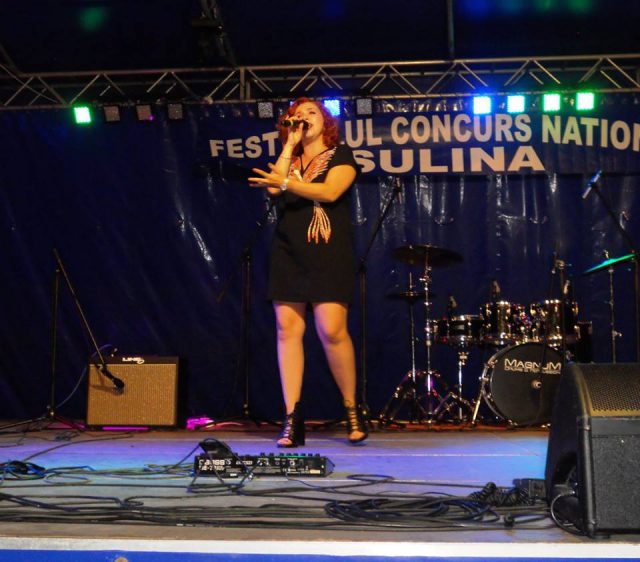 Loredana Cavasdan - Trofeul Sulina 2010 in recital (foto by Stanel Rotaru/Facebook)