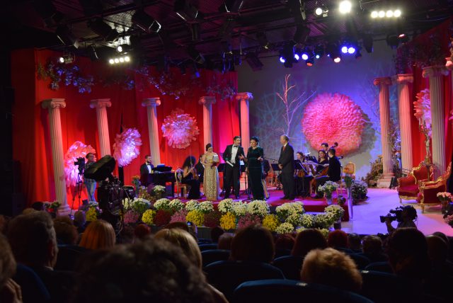 Festivitatea de deschidere a Festivalului National de Interpretare si Creatie a Romantei CRIZANTEMA DE AUR 2017 (foto by Bogdan Dragomir)